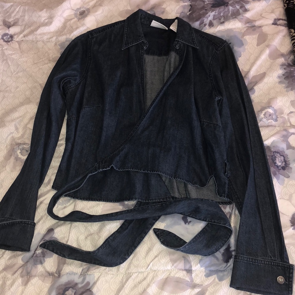 Blue denim top